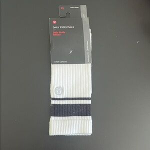 lululemon athletica Daily Stride Ribbed Crew Socks - White and Black BRAND NEW